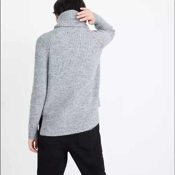 Madewell Donegal Mercel Turtleneck in Coziest Yarn Sweater Medium - Picture 3 of 3
